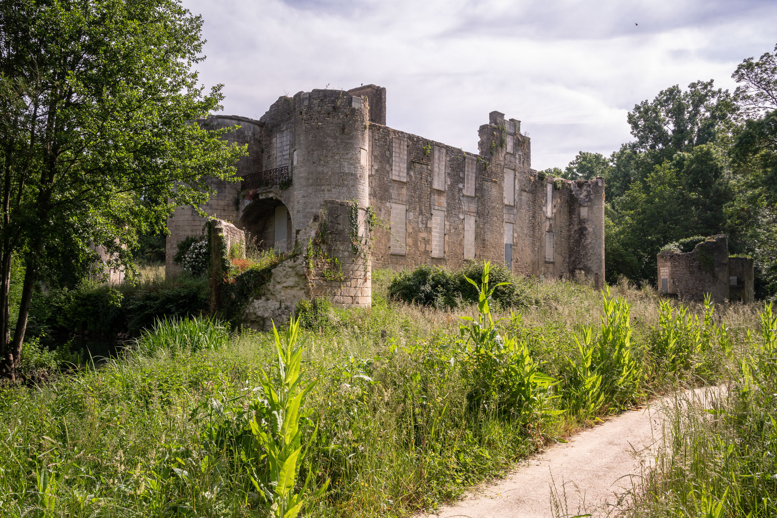 Échiré – Château du Coudray-Salbart